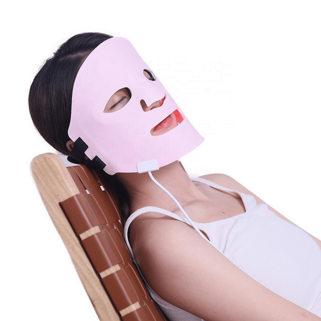 LED Face Mask Light Therapy - TREATS FOR THE FACE™